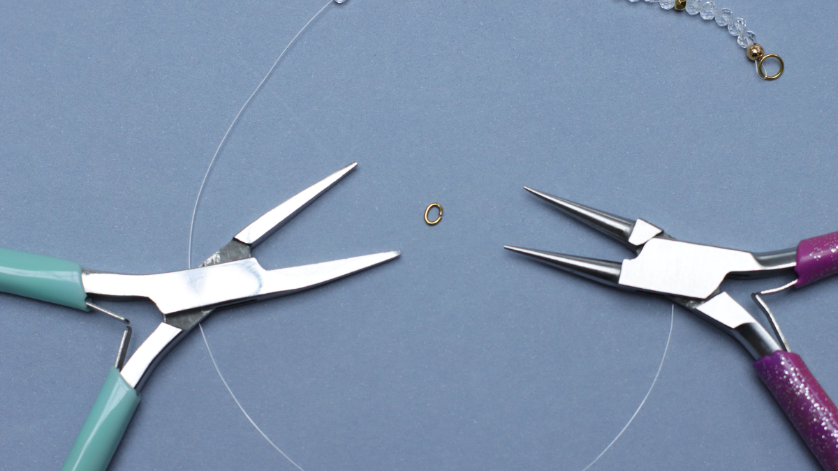 Chic faceted pearl bracelets : Step 5