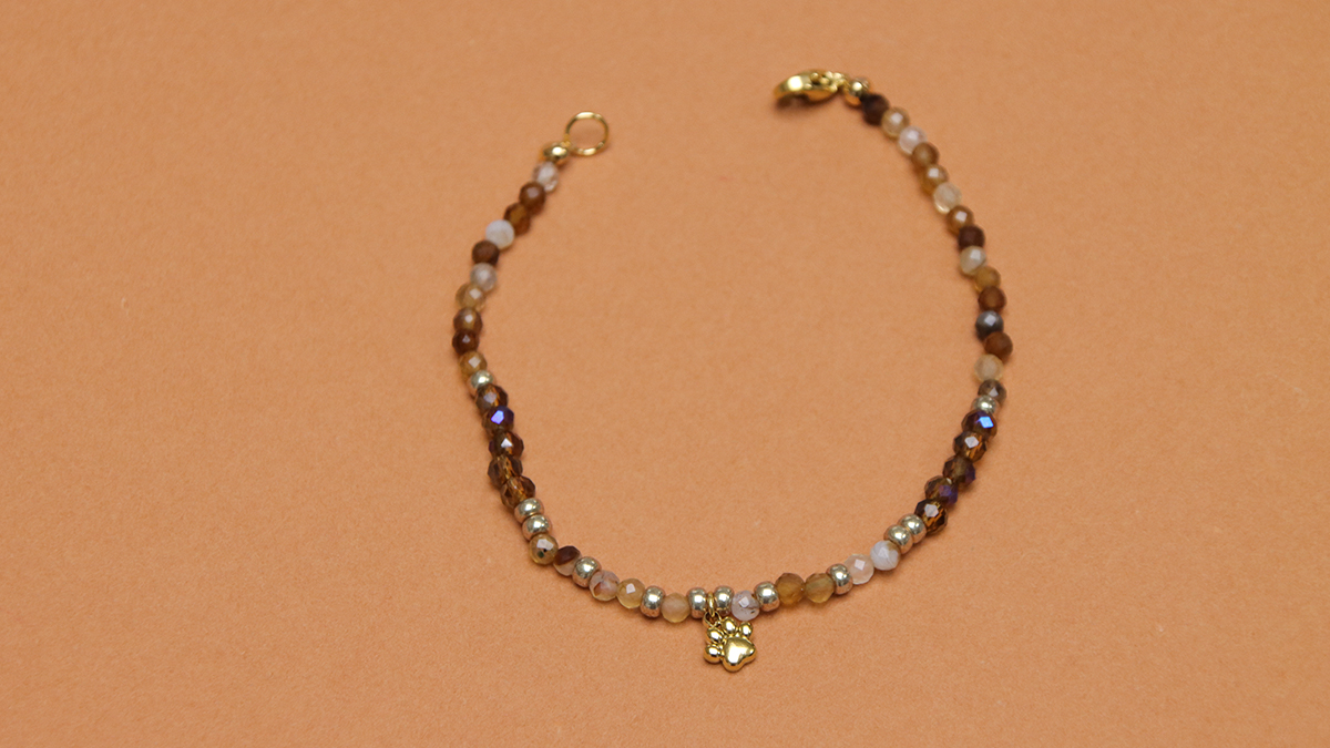 Brown bracelets with natural stones and faceted beads : Step 8