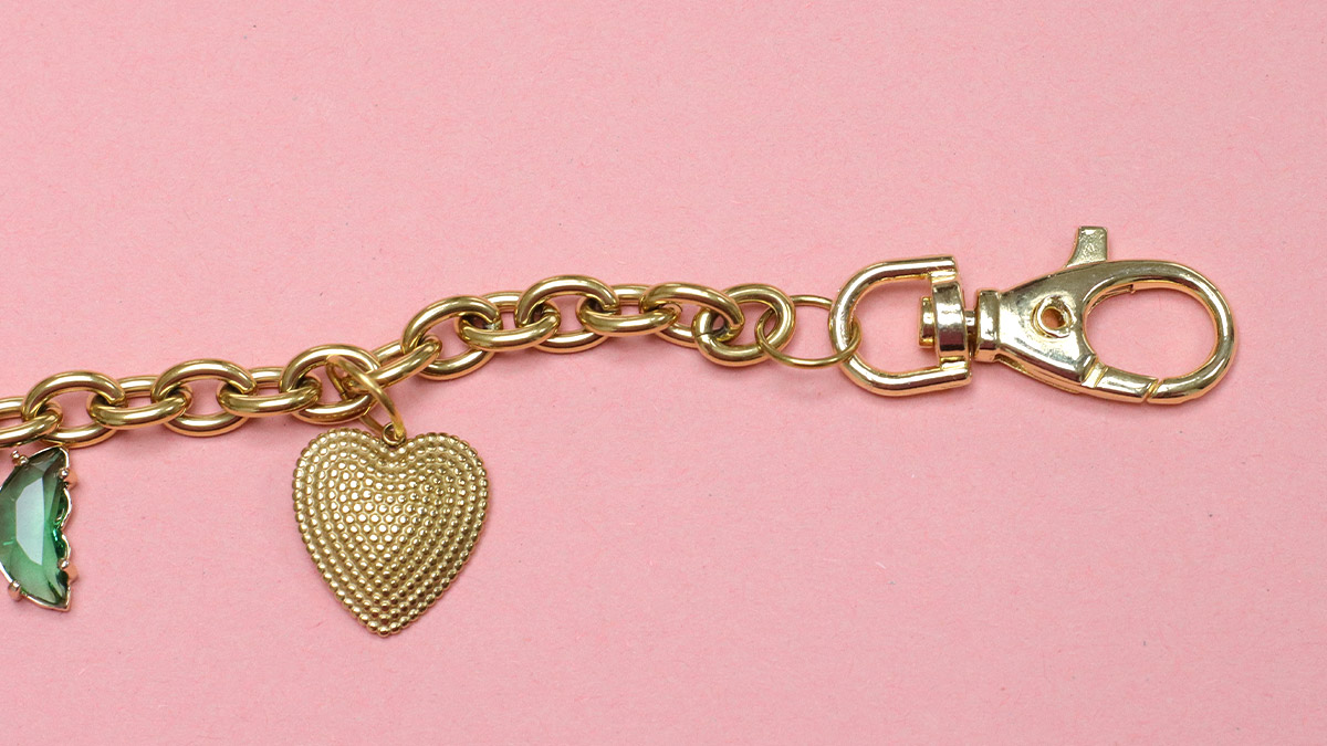 Bag jewel key chain and charms : Step 3