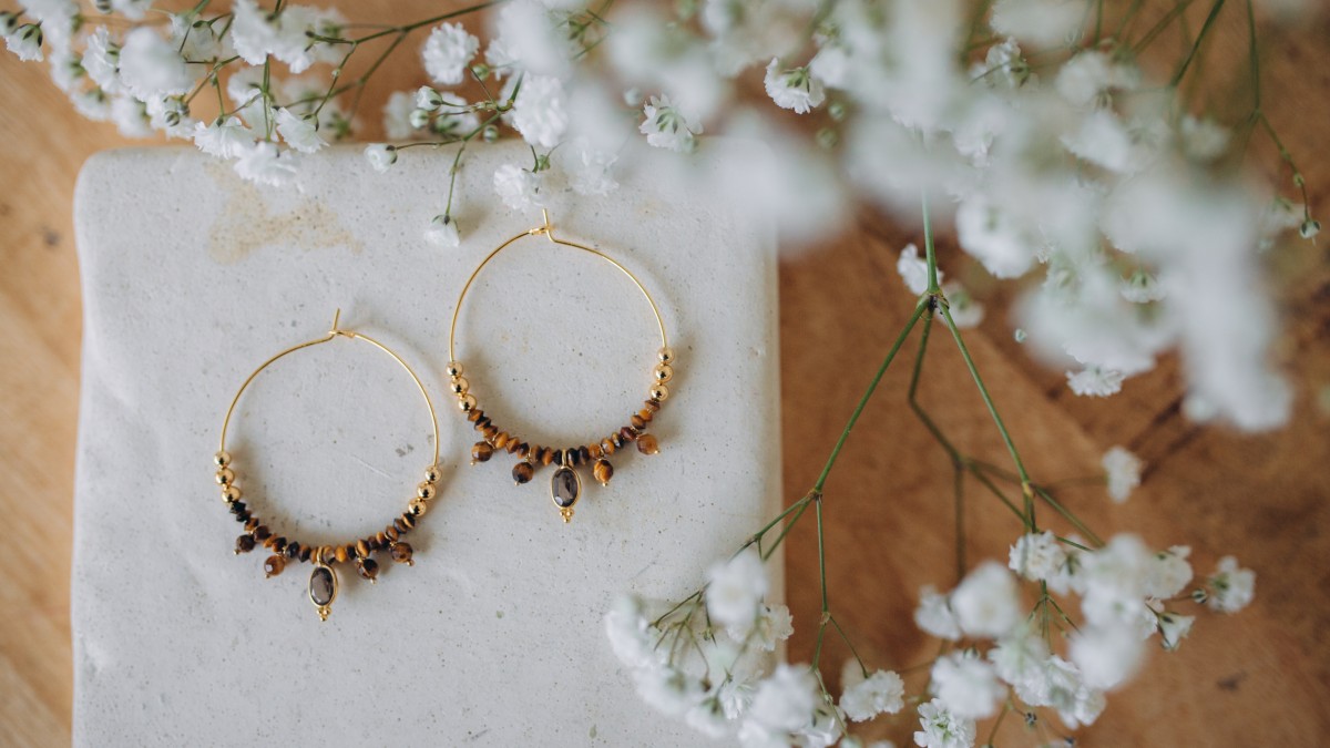 Natural stone beaded hoop earrings