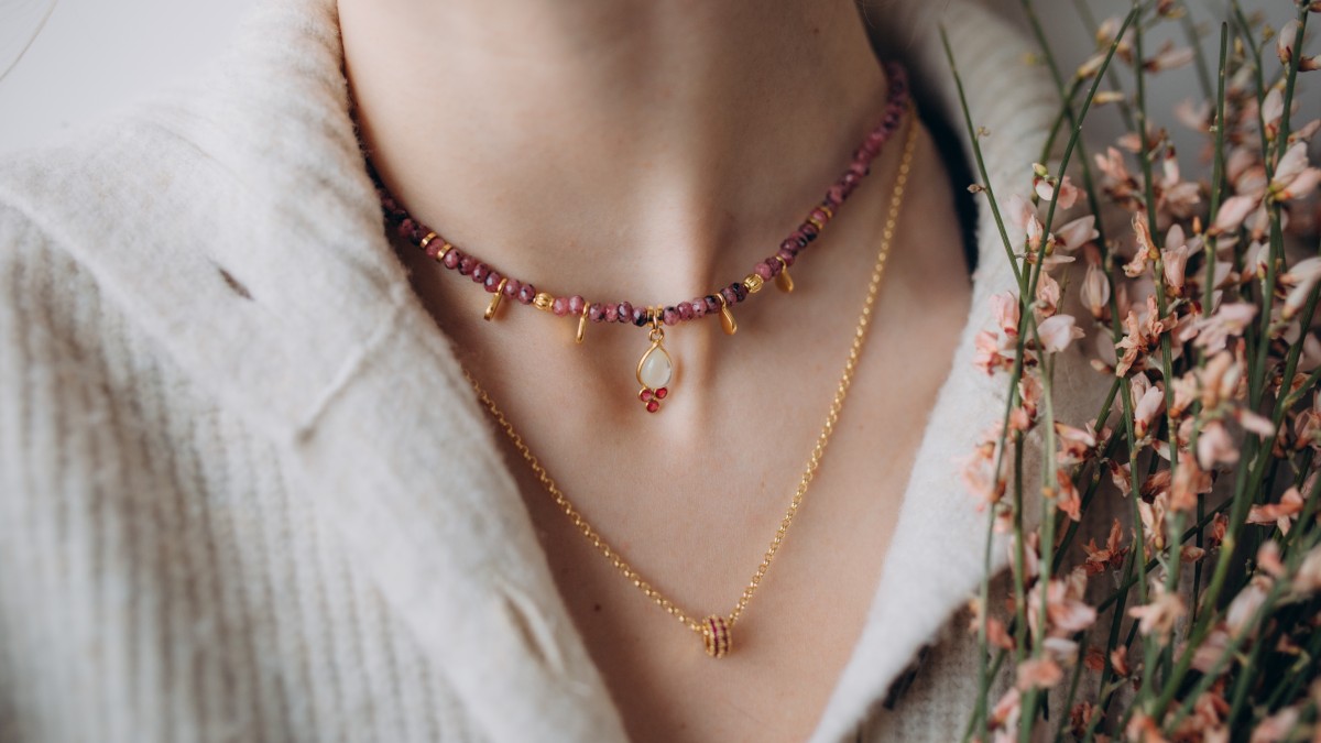 Double-row natural stone necklace