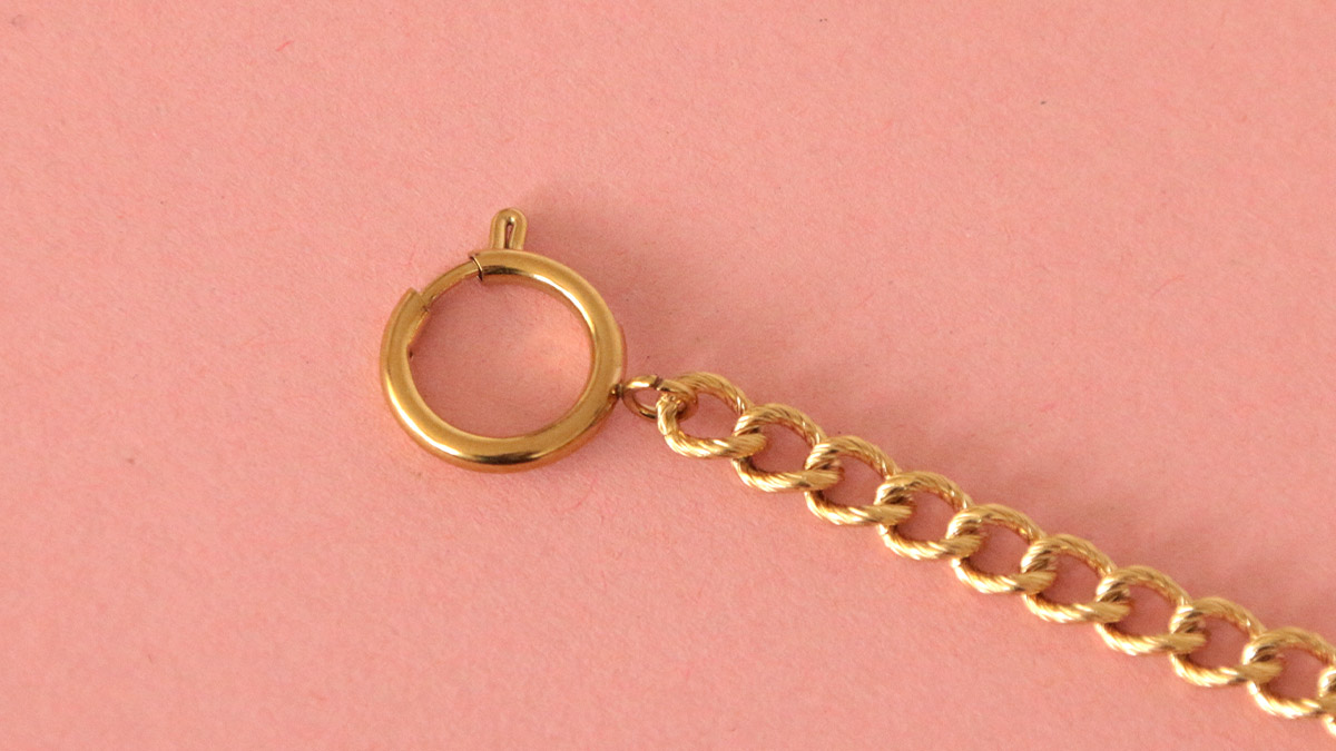 Charms necklace with spring clasp : Step 1 Charms necklace with spring clasp : Step 1