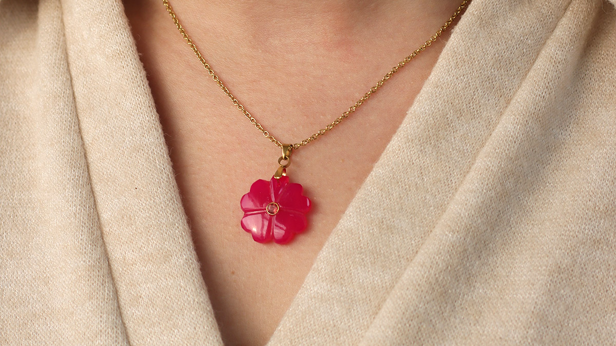 Stone 4-leaf clover necklace : Step 6 Stone 4-leaf clover necklace : Step 6