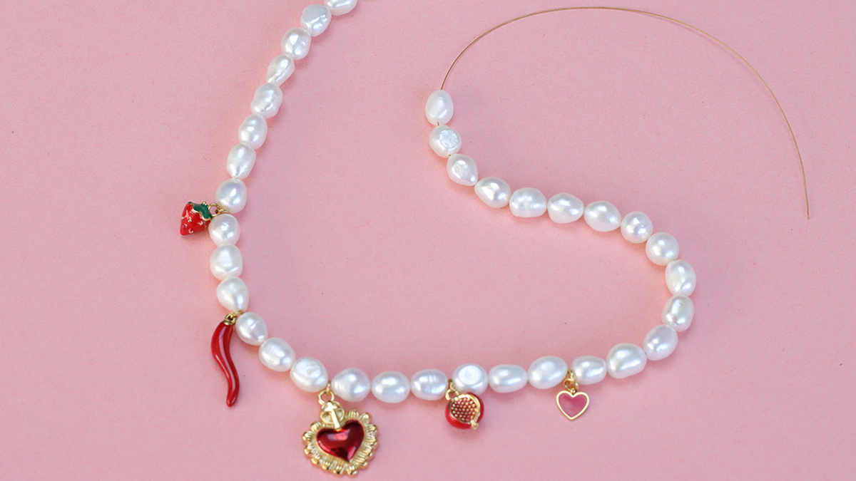Freshwater pearl necklace with red charms : Step 6