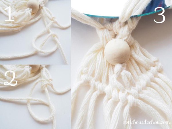DIY hanging mirror with macramé and wooden beads : Step 14 DIY hanging mirror with macramé and wooden beads : Step 14