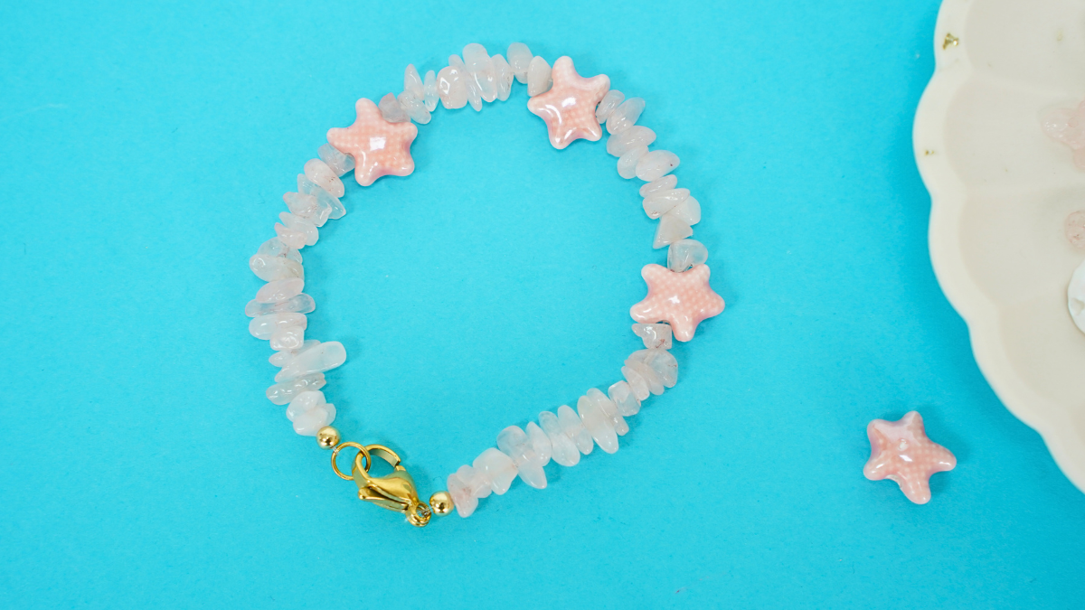 DIY Pink marine bracelet with rose quartz beads : Step 5
