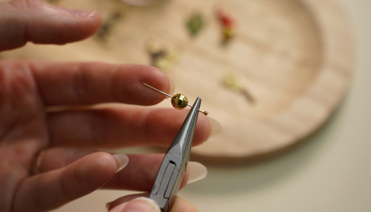 Cowgirl charms necklace : Step 1