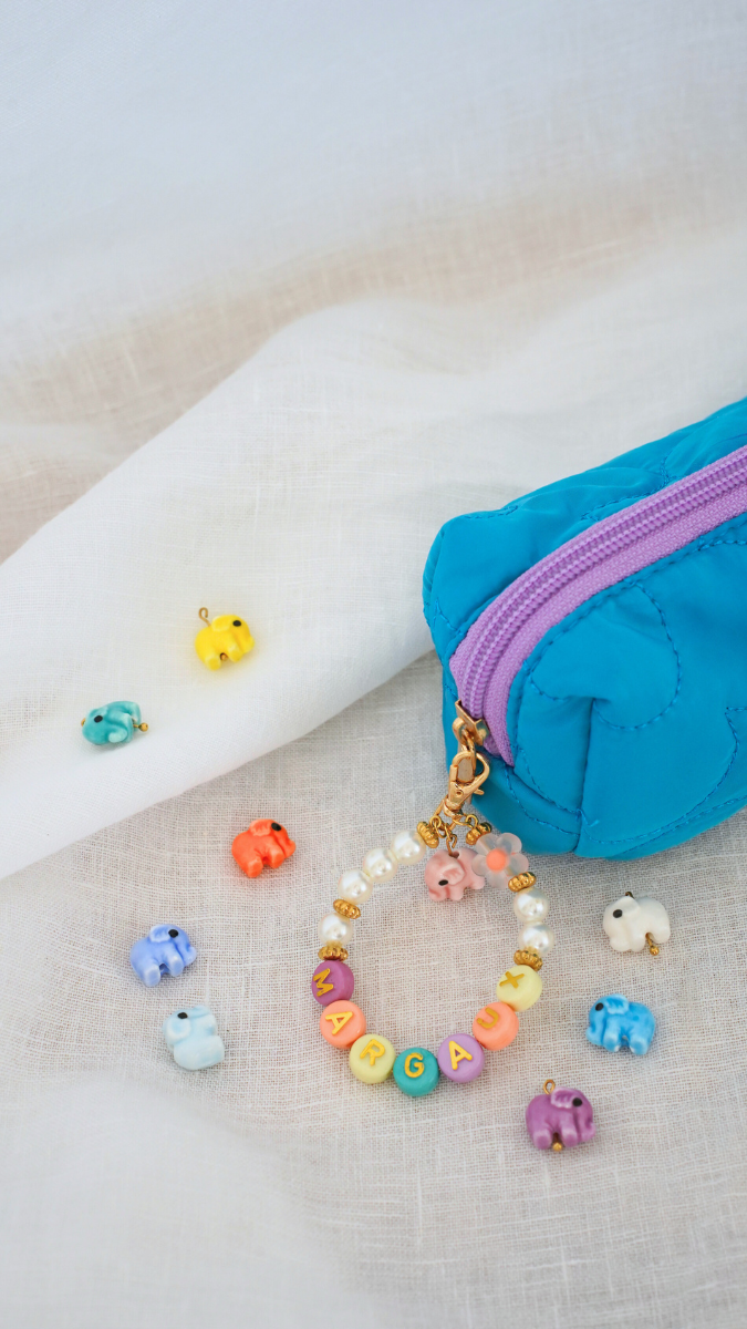 Personalized key ring with beads and letters