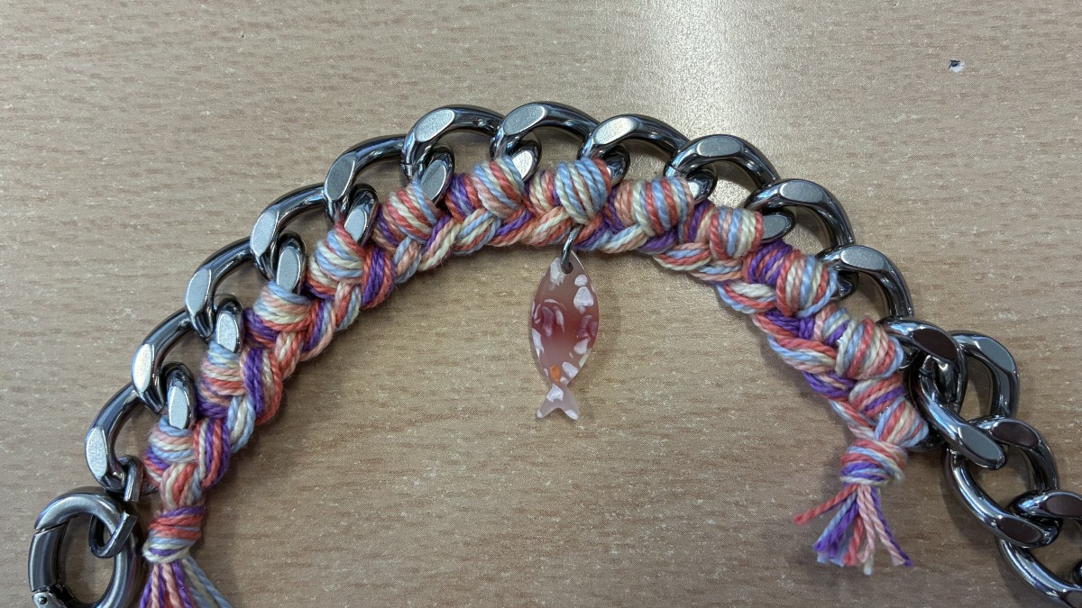 Bracelet in stainless steel and braided pastel cotton thread : Step 3 Bracelet in stainless steel and braided pastel cotton thread : Step 3