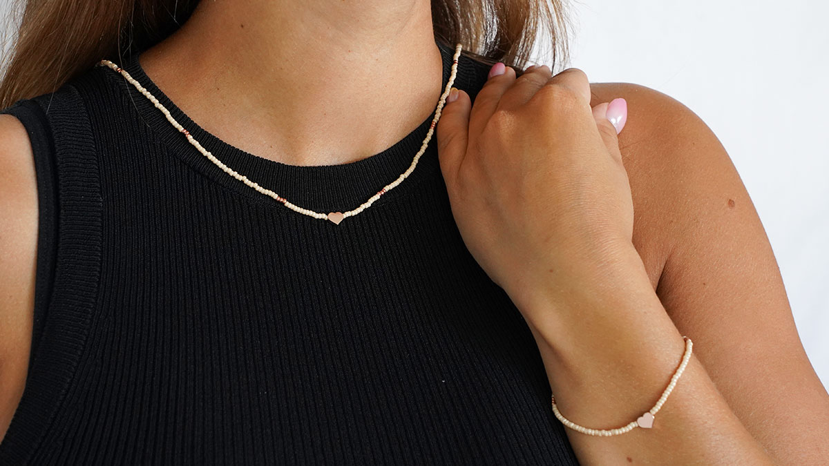 Miyuki pink beads necklace and bracelet set : Step 7 Miyuki pink beads necklace and bracelet set : Step 7