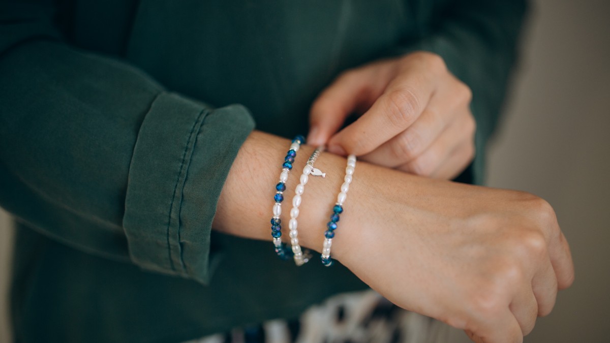 Freshwater pearl and 925 Sterling Silver bracelet