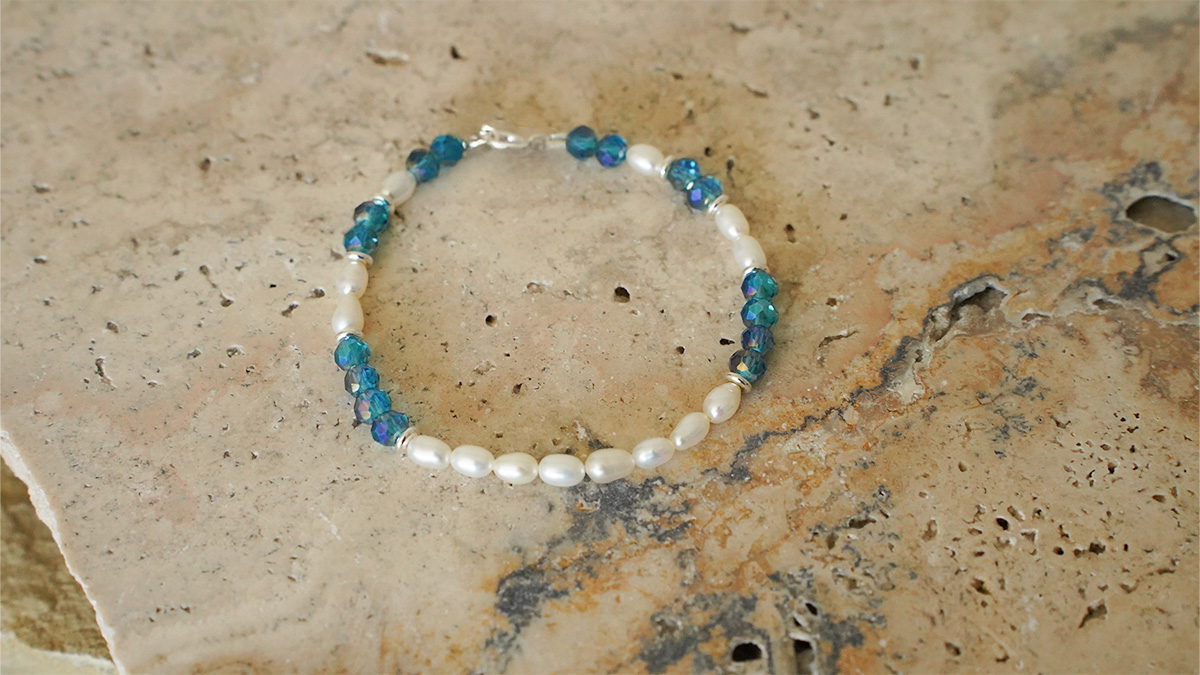 Freshwater pearl and 925 Sterling Silver bracelet : Step 3