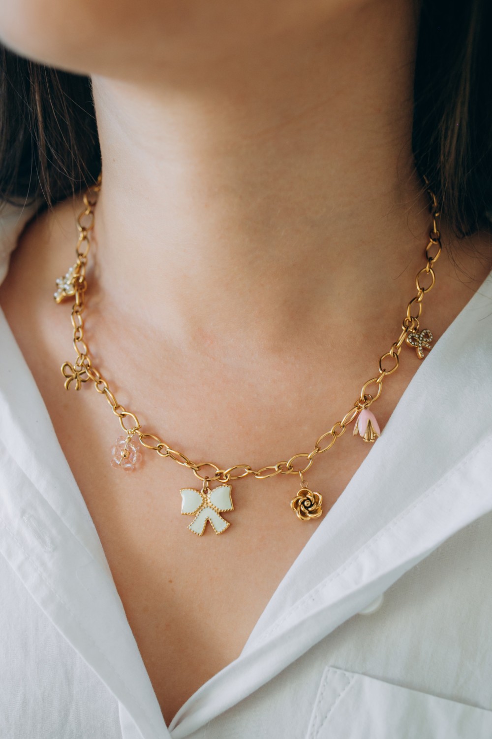 Schema  Mes bijoux DIY - Jewelry Kit Girly charms necklace in gold-plated stainless steel