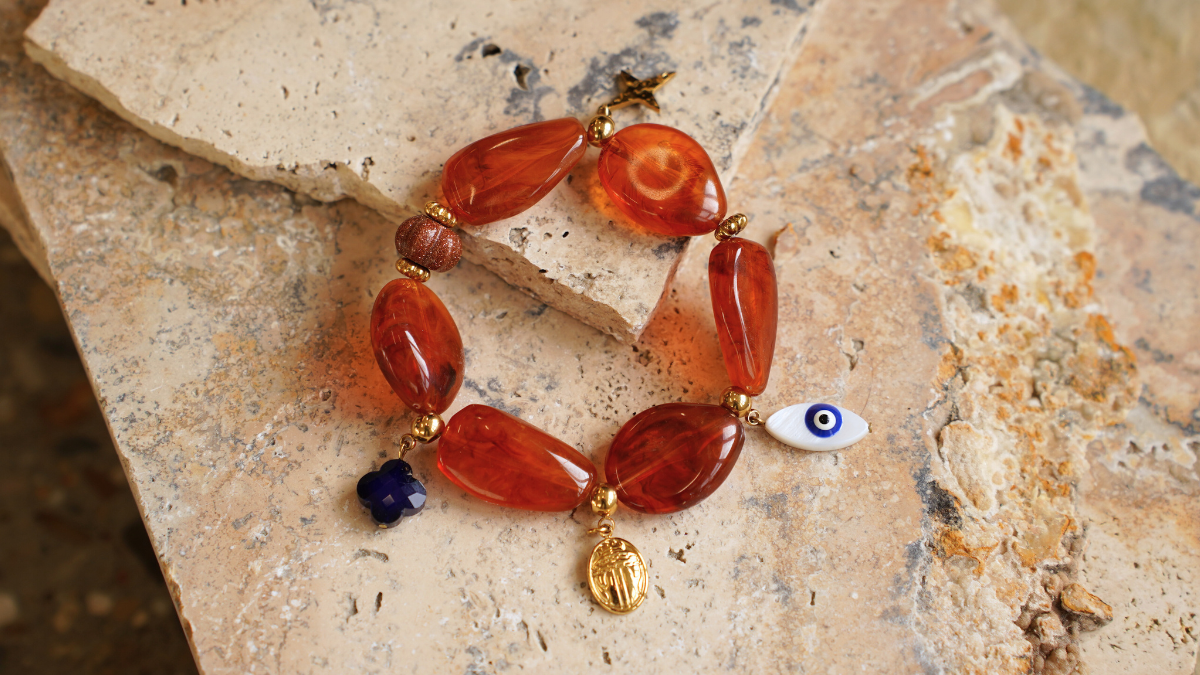 Resin beads and stainless steel charms bracelet Resin beads and stainless steel charms bracelet