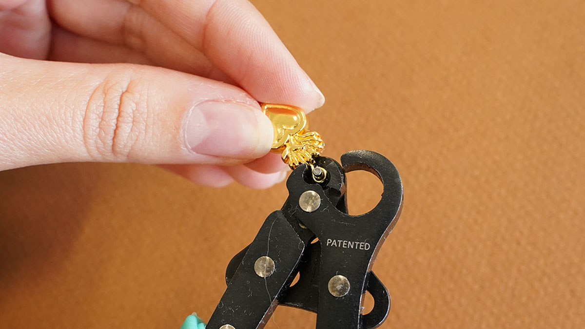 Heart cord bracelet ex voto : Step 3