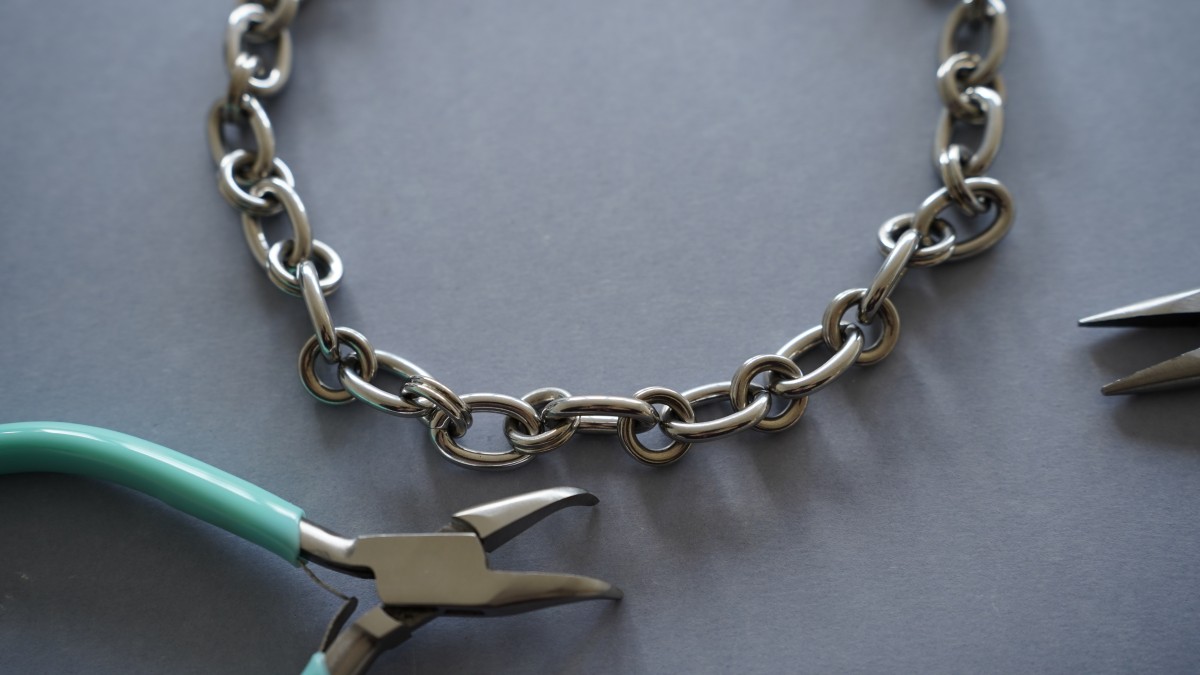 Bracelet and necklace with natural stones : Step 4 Bracelet and necklace with natural stones : Step 4