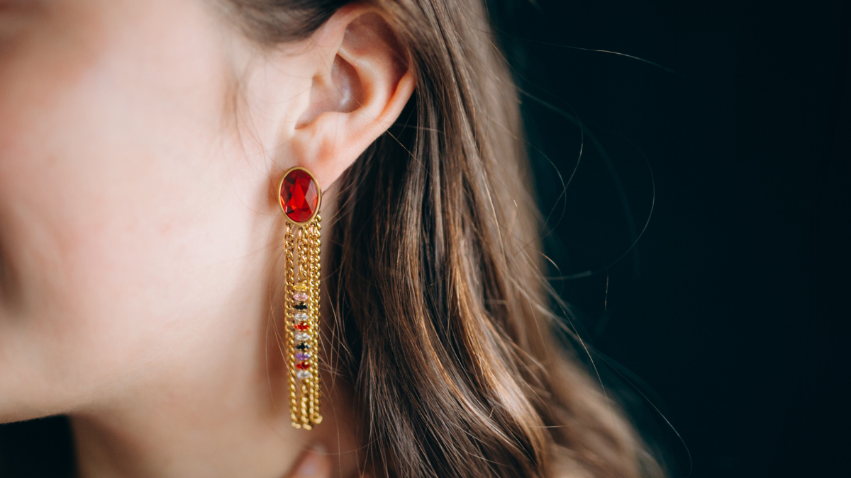 Schema  PureCrystal earrings and chains