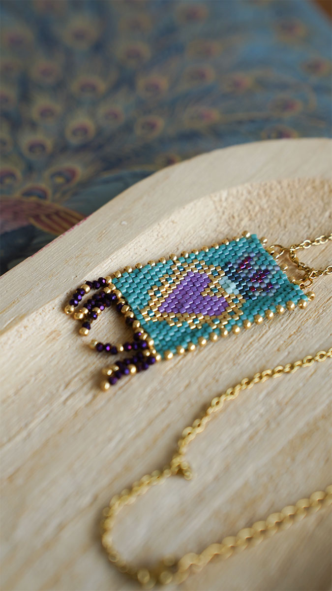 Woven pendant with ex-voto heart
