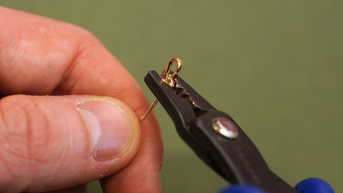 DIY Stainless steel bead necklace, clasp and heart pendant : Step 4 DIY Stainless steel bead necklace, clasp and heart pendant : Step 4
