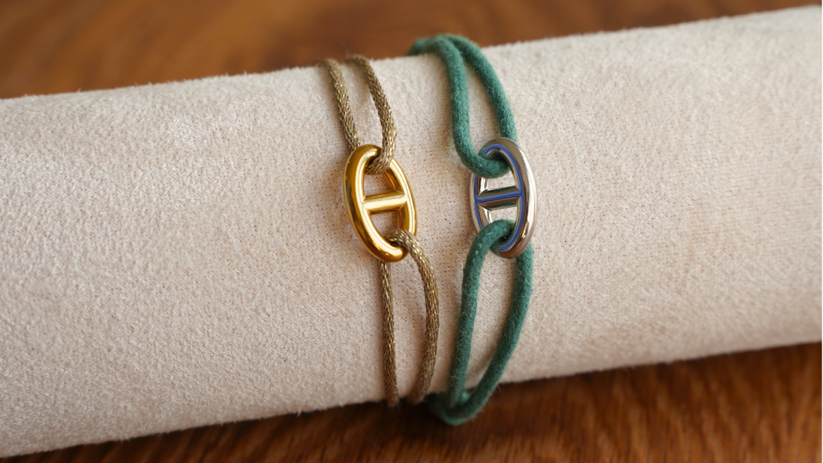 Schema Duo of cord and navy mesh bracelets Schema Duo of cord and navy mesh bracelets