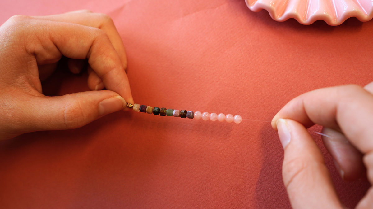 Gemstone pendant earrings : Step 2