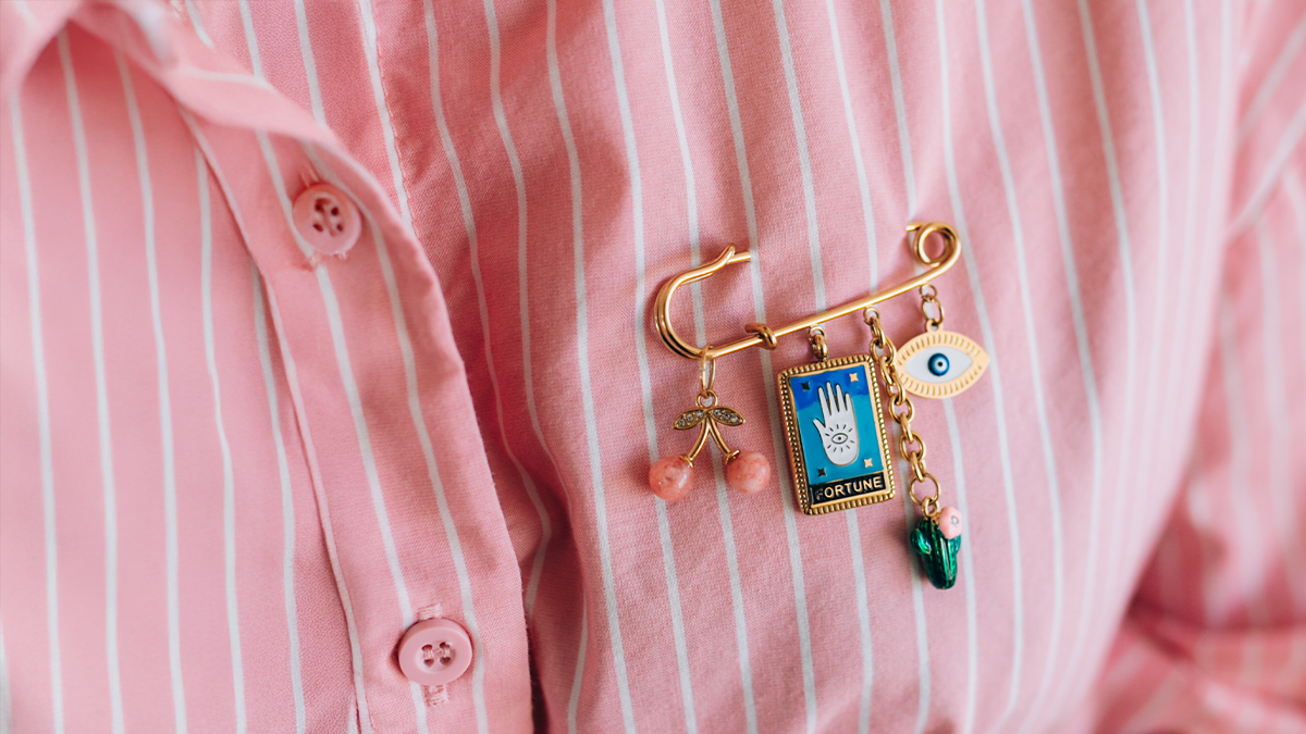 Broche épingle à nourrice charm's Broche épingle à nourrice charm's