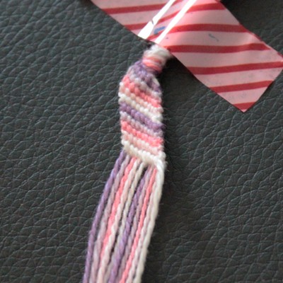 Brazilian bracelets trio classic, chevron, spur yarn skeins : Step 8