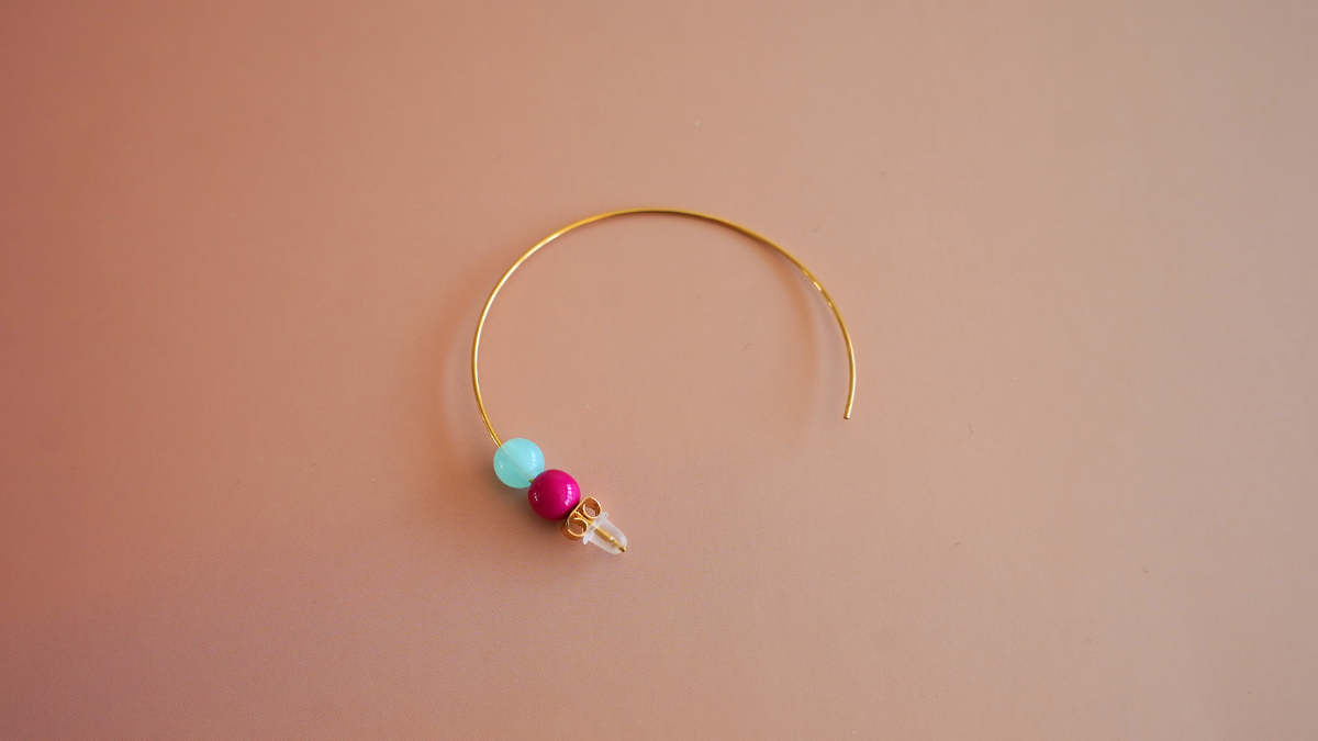 Earrings with mix of colored pearls : Step 1 Earrings with mix of colored pearls : Step 1