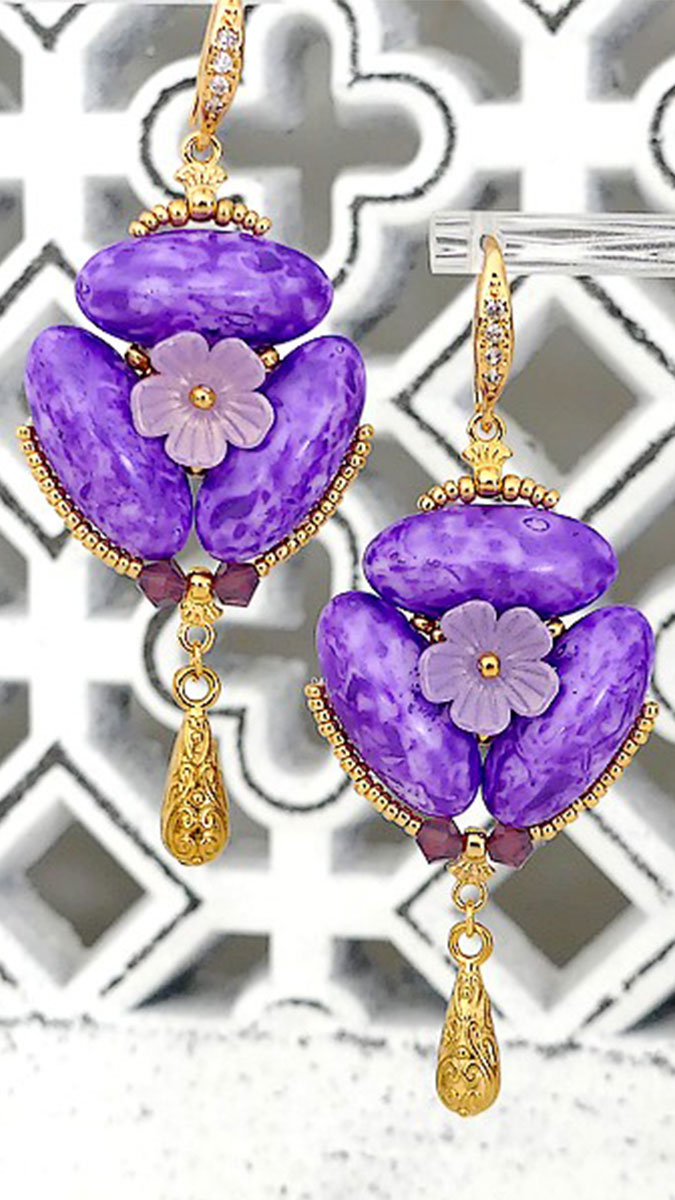 Schema Nora earring by Les perles par Puca® - Pearls by Puca Schema Nora earring by Les perles par Puca® - Pearls by Puca