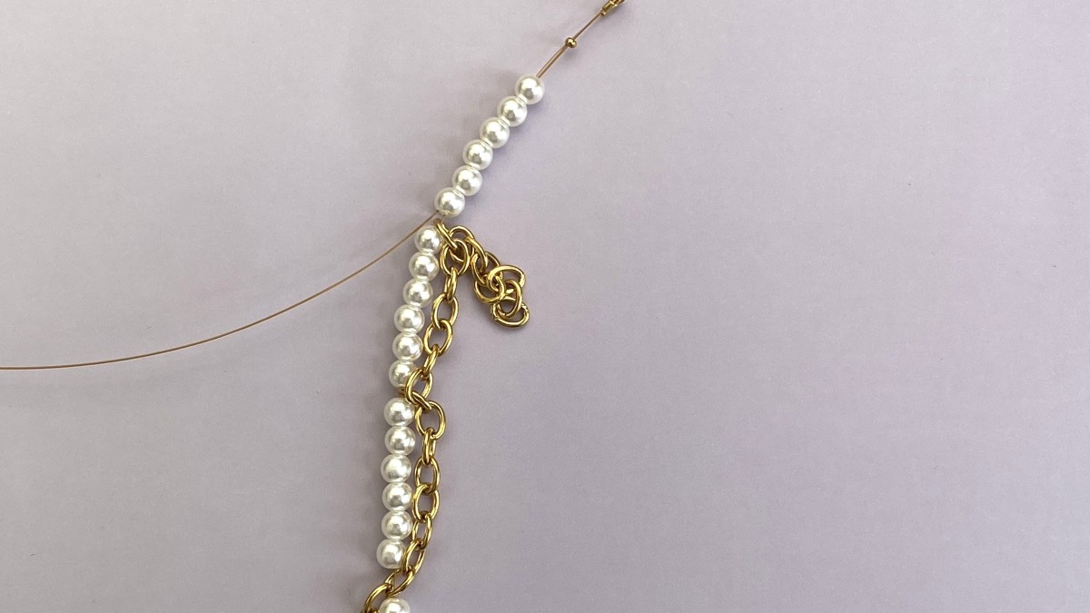Stainless steel necklace with imitation pearls and ceramic beads : Step 10 Stainless steel necklace with imitation pearls and ceramic beads : Step 10