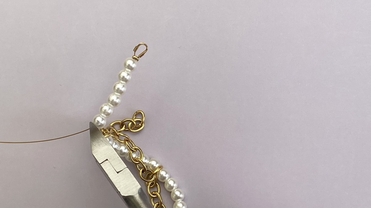 Stainless steel necklace with imitation pearls and ceramic beads : Step 12 Stainless steel necklace with imitation pearls and ceramic beads : Step 12