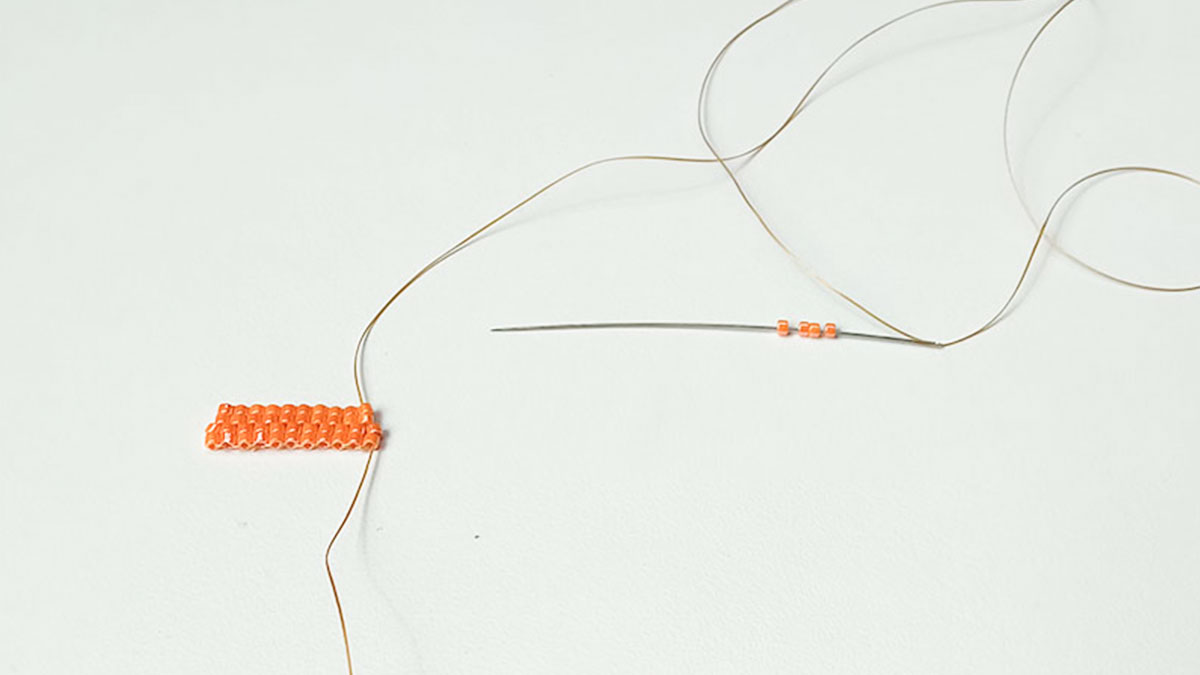 Double Brick Stitch Earrings : Step 8