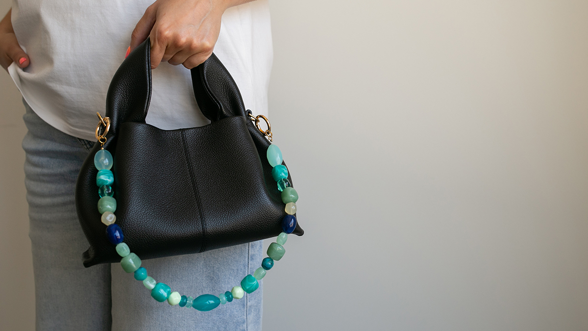 Tuto DIY : réaliser une anse de sac avec des perles en résine