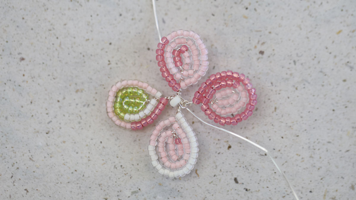 Miyuki Seed Bead Flower - Hydrangea : Step 9