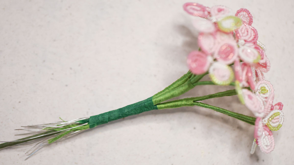 Miyuki Seed Bead Flower - Hydrangea : Step 17
