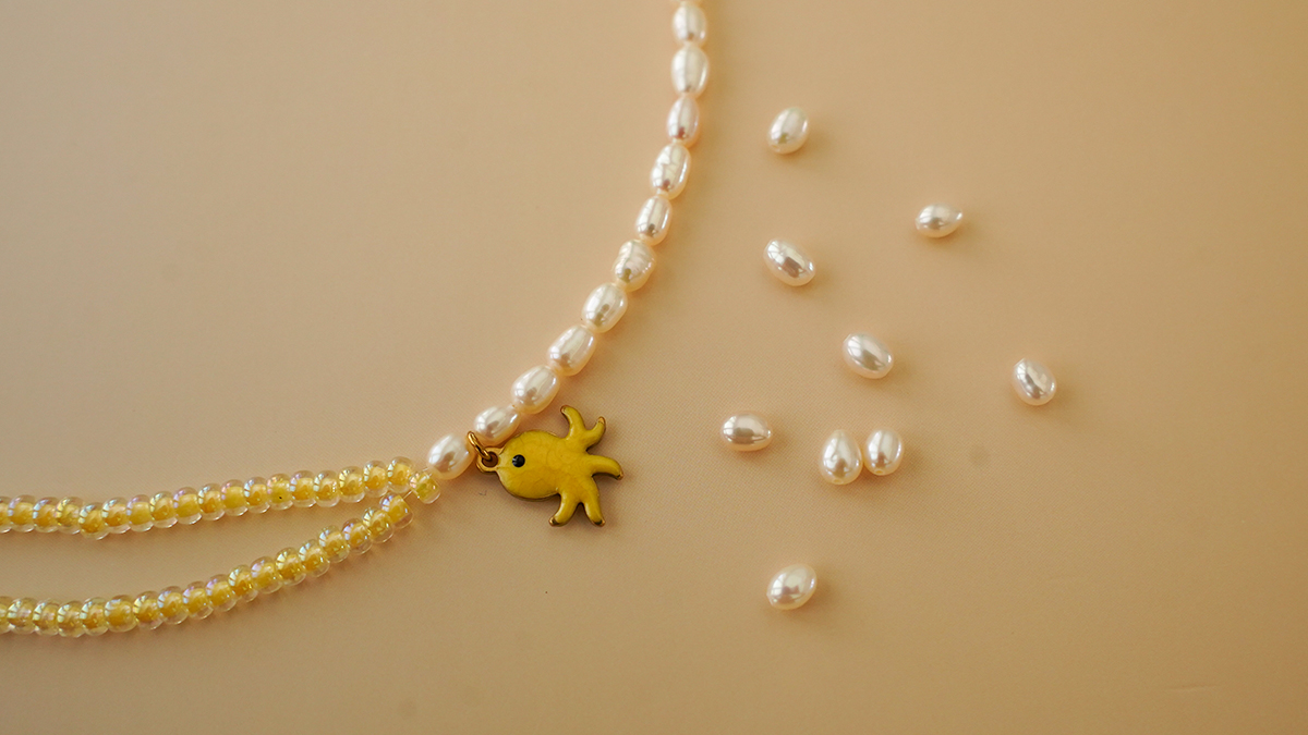 Miyuki Bead and Freshwater Pearl Necklace — Easy DIY Jewelry Tutorial : Step 4 Miyuki Bead and Freshwater Pearl Necklace — Easy DIY Jewelry Tutorial : Step 4