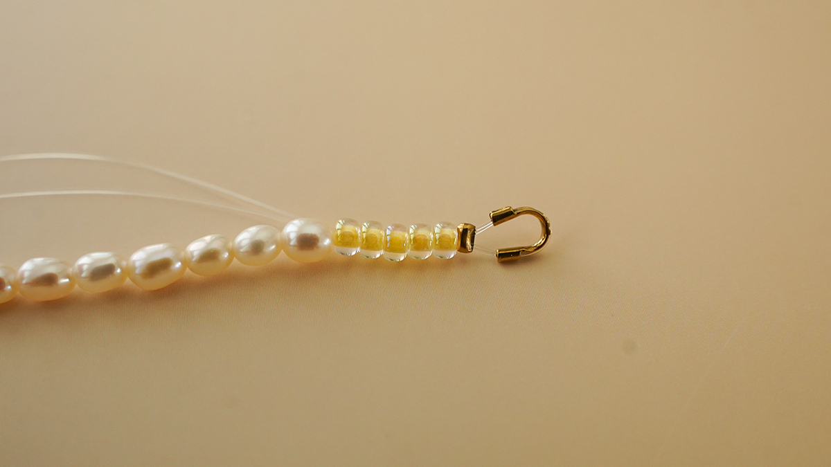 Miyuki Bead and Freshwater Pearl Necklace — Easy DIY Jewelry Tutorial : Step 5 Miyuki Bead and Freshwater Pearl Necklace — Easy DIY Jewelry Tutorial : Step 5