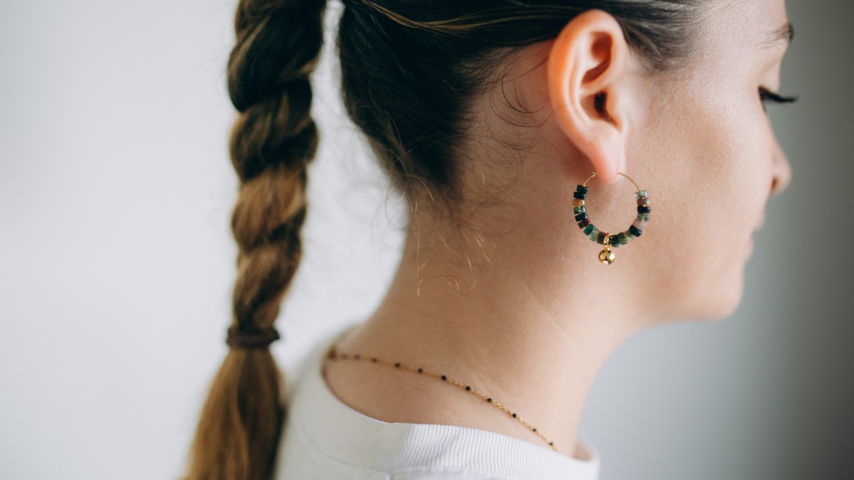 Schema Tutorial: Gemstone Hoop Earrings Schema Tutorial: Gemstone Hoop Earrings