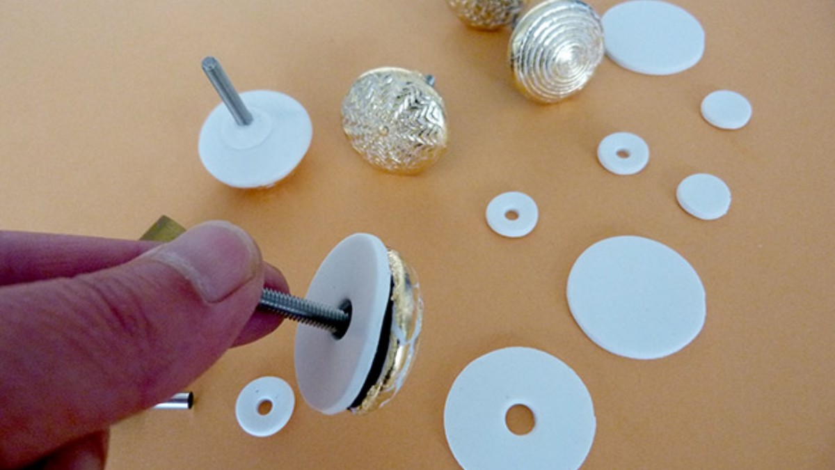 Jewelry holder Cernit polymer paste handles and mandala stencil : Step 6 Jewelry holder Cernit polymer paste handles and mandala stencil : Step 6