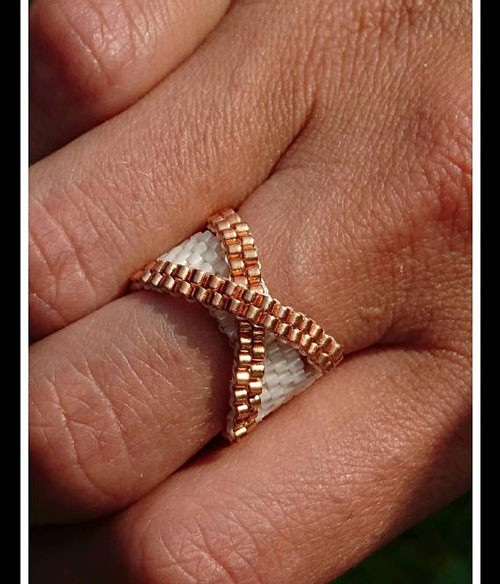Schema  DIY peyote woven ring crossed in miyuki beads