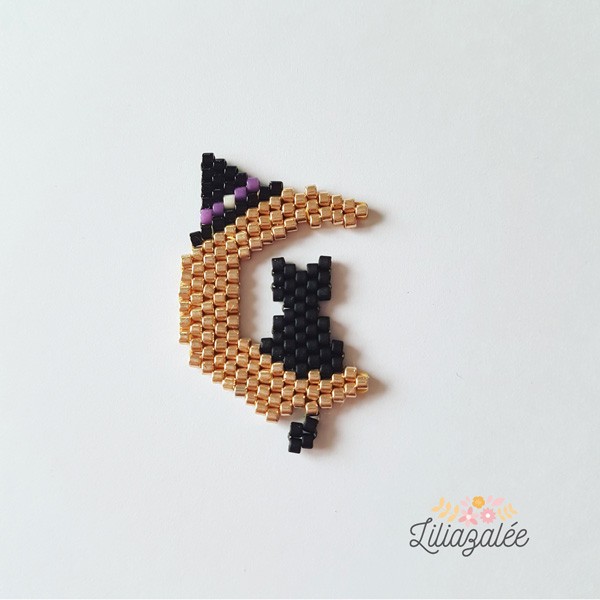 Schema Black Cat on Crescent Moon Weaving Brick Stitch in Miyuki Beads by Liliazalée Schema Black Cat on Crescent Moon Weaving Brick Stitch in Miyuki Beads by Liliazalée