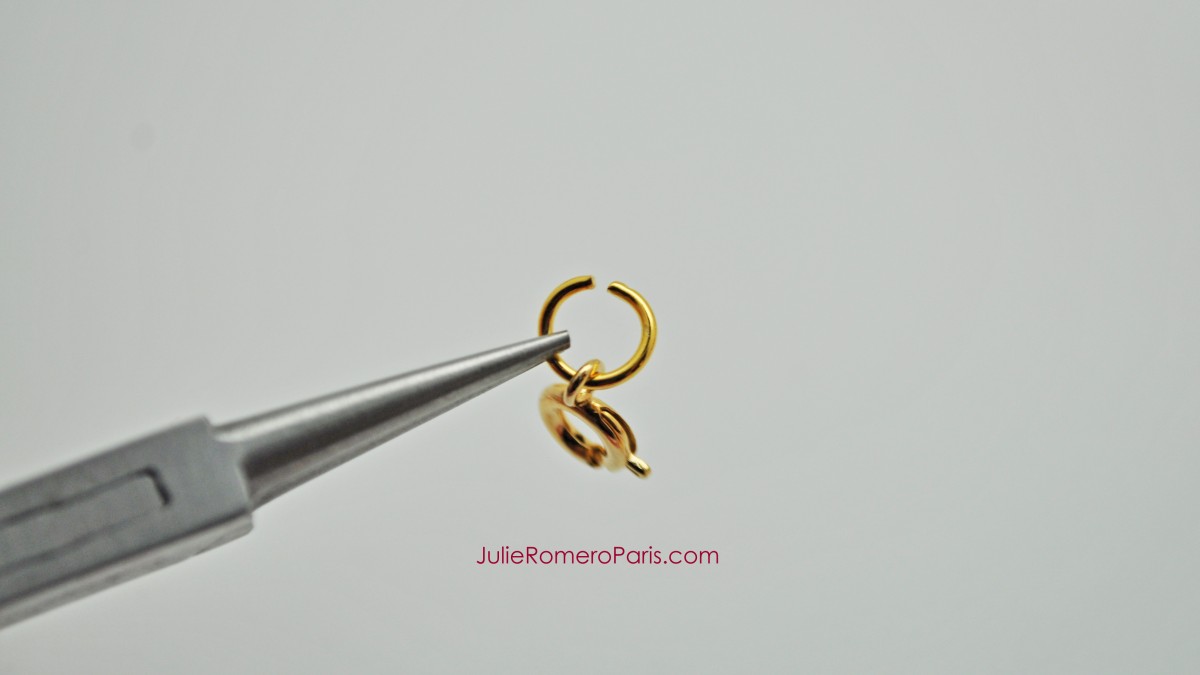 Headband Toho seed beads and PureCrystal crystals chain : Step 15