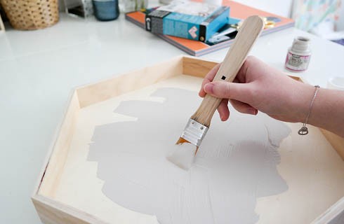 Creating a terrazzo top with Pebeo resin : Step 2