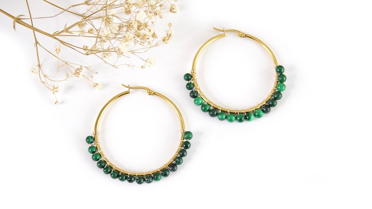 Creoles with natural malachite stone beads