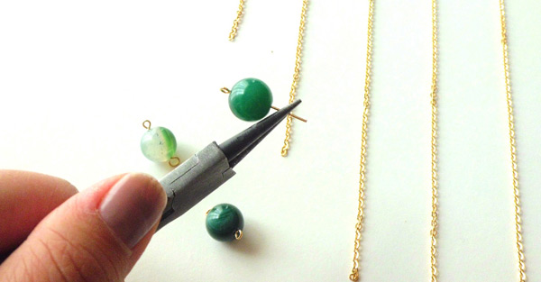 Bohemian Wall decoration with tassel : Step 3 Bohemian Wall decoration with tassel : Step 3