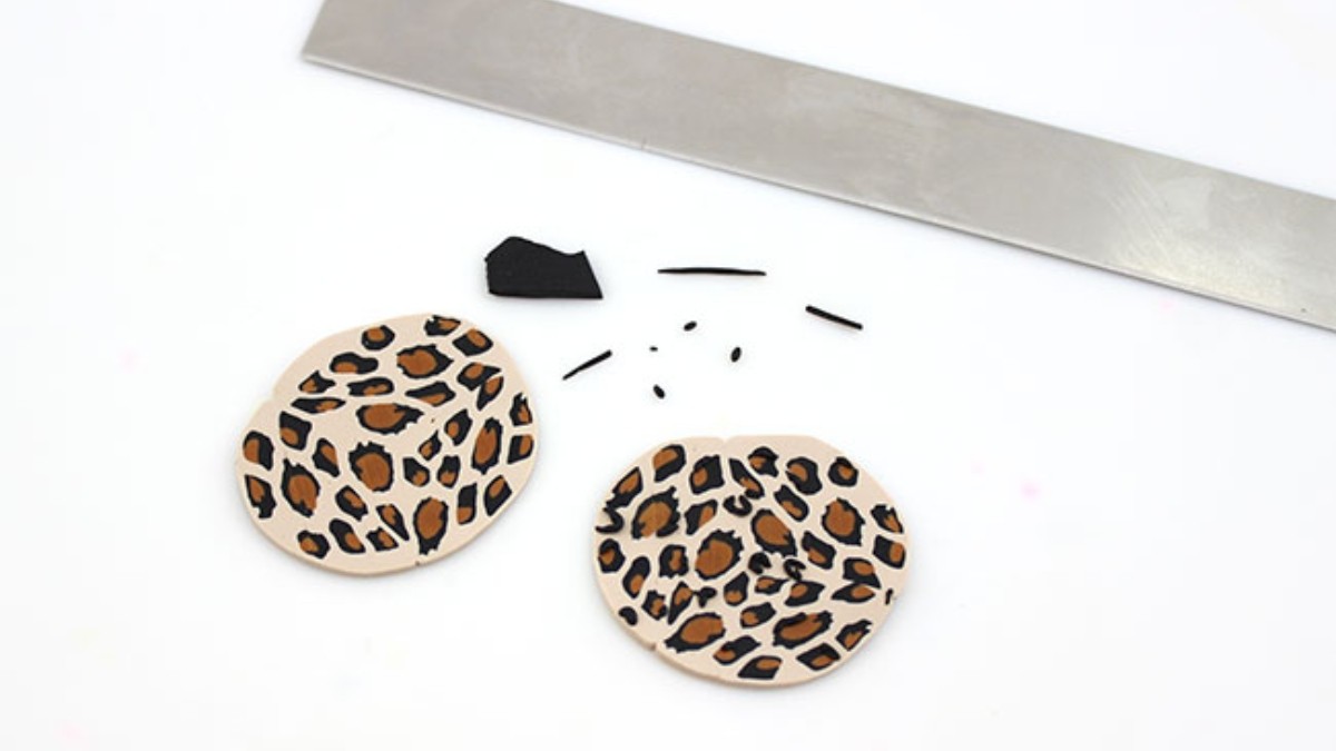 Fimo leopard duck jewelry set : Step 8 Fimo leopard duck jewelry set : Step 8