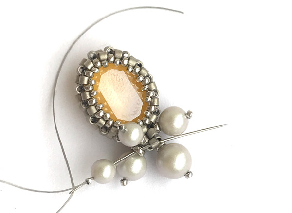 DIY Earrings with PureCrystal Crystals and Miyuki Delica Glass Beads : Step 16 DIY Earrings with PureCrystal Crystals and Miyuki Delica Glass Beads : Step 16