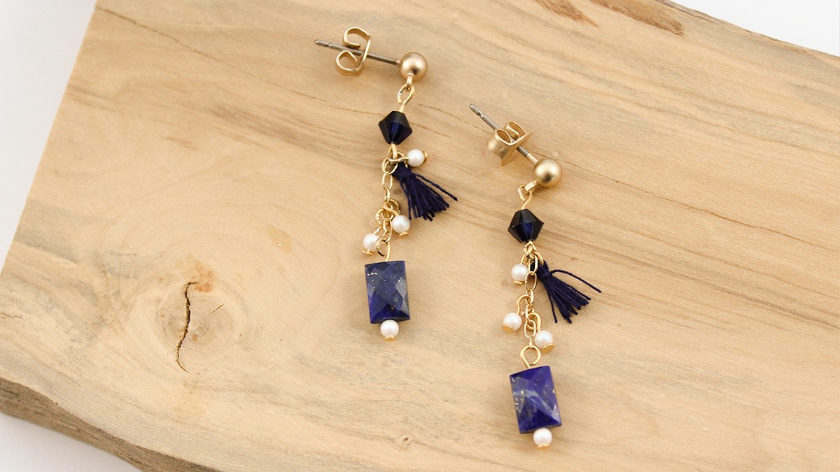 Lapis Lazuli and Swarovski or PureCrystal pearls dangling earrings Lapis Lazuli and Swarovski or PureCrystal pearls dangling earrings