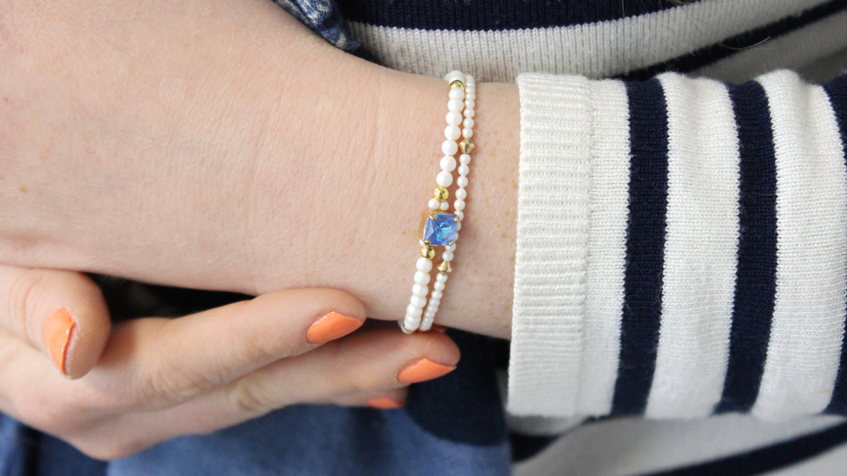 Square Ocean DeLite Kaleidoscope Elastic Bracelet with PureCrystal Pearl Beads Square Ocean DeLite Kaleidoscope Elastic Bracelet with PureCrystal Pearl Beads